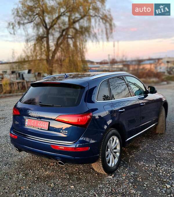 Внедорожник / Кроссовер Audi Q5 2015 в Самборе