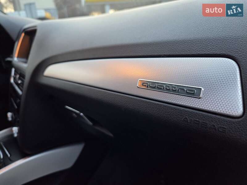 Позашляховик / Кросовер Audi Q5 2015 в Вишневому фото 2 Позашляховик / Кросовер Audi Q5 2015 в Вишневому