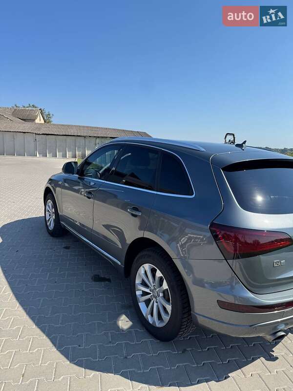 Позашляховик / Кросовер Audi Q5 2014 в Шумську