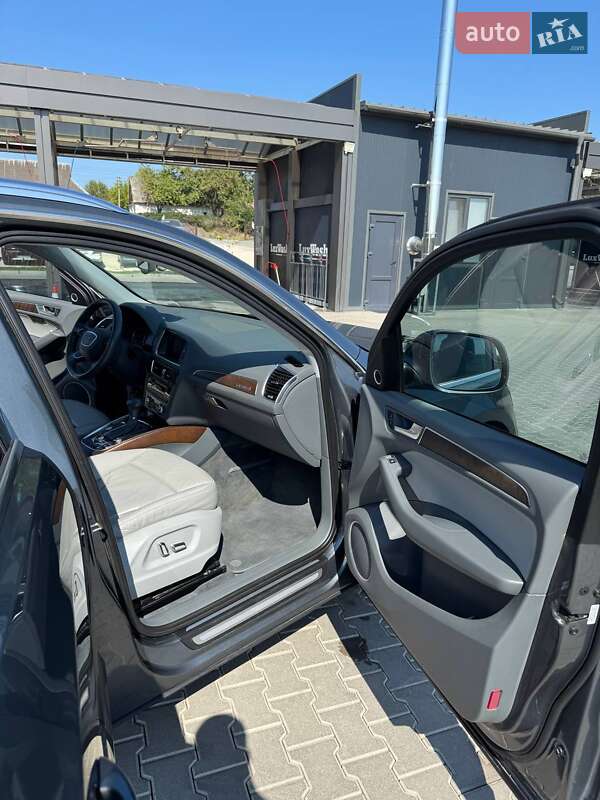 Позашляховик / Кросовер Audi Q5 2014 в Шумську