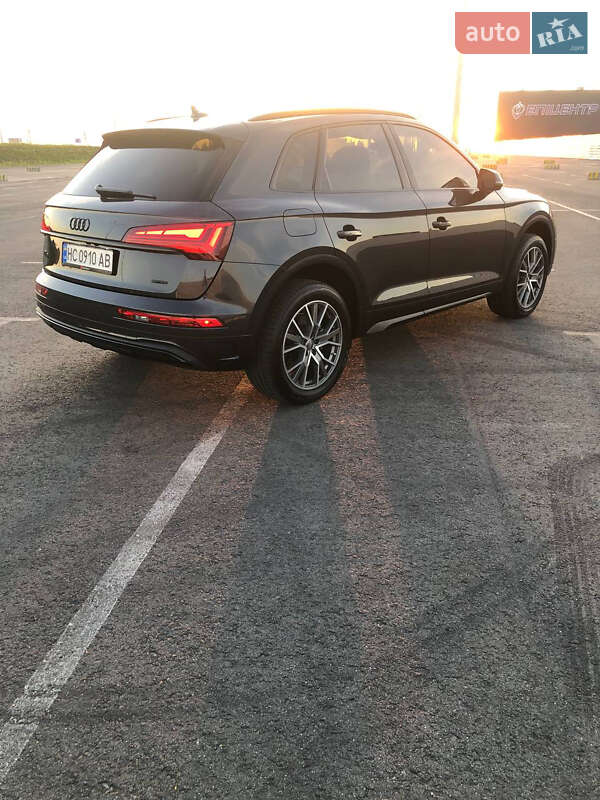 Внедорожник / Кроссовер Audi Q5 2021 в Львове фото 8 Внедорожник / Кроссовер Audi Q5 2021 в Львове