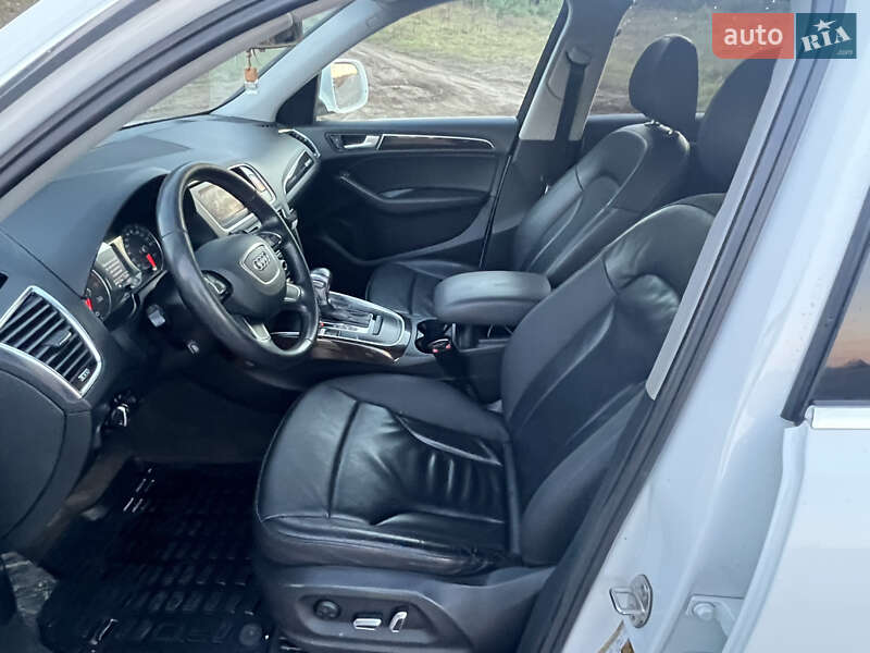 Внедорожник / Кроссовер Audi Q5 2014 в Львове