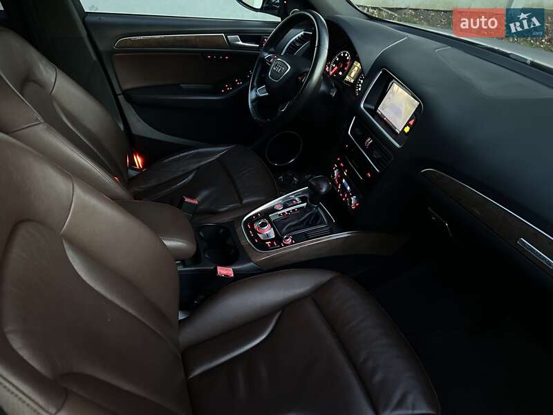 Внедорожник / Кроссовер Audi Q5 2016 в Львове фото 4 Внедорожник / Кроссовер Audi Q5 2016 в Львове