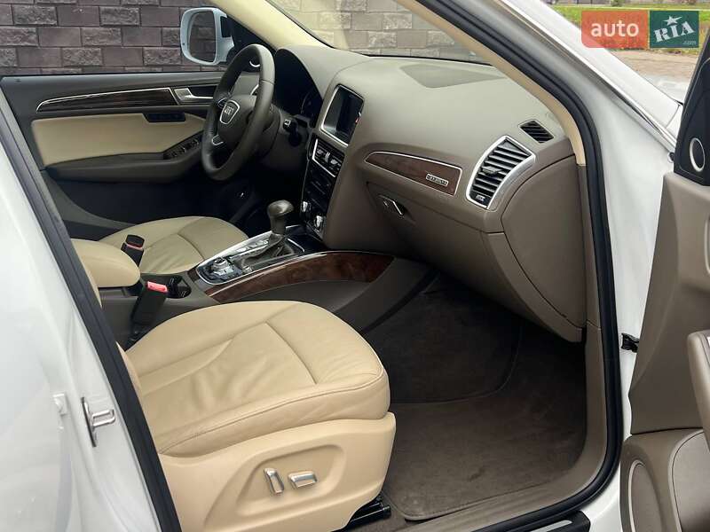 Внедорожник / Кроссовер Audi Q5 2016 в Ровно фото 32 Внедорожник / Кроссовер Audi Q5 2016 в Ровно