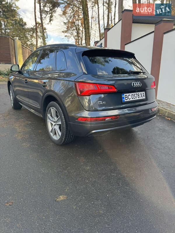 Позашляховик / Кросовер Audi Q5 2018 в Львові фото 26 Позашляховик / Кросовер Audi Q5 2018 в Львові