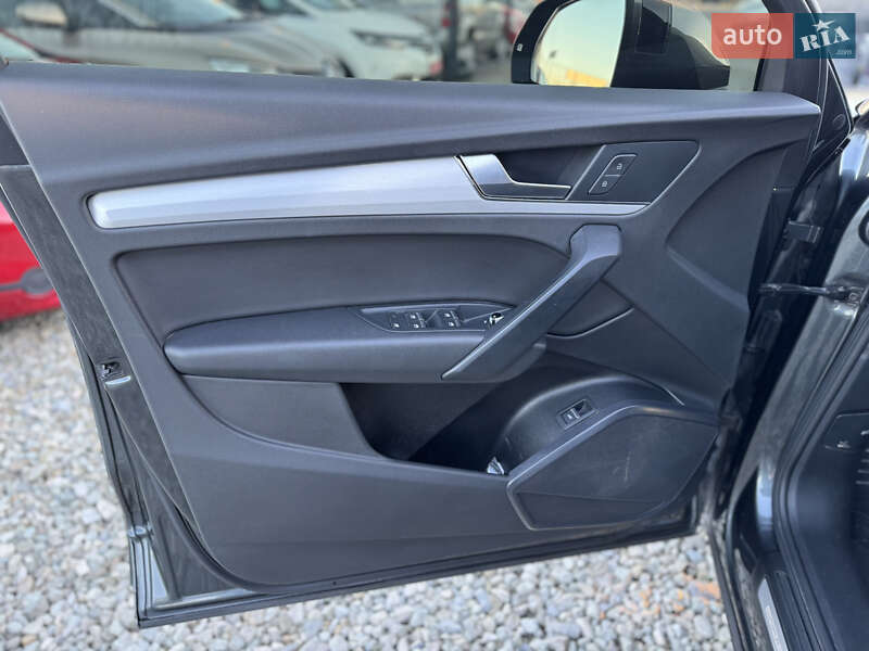 Внедорожник / Кроссовер Audi Q5 2020 в Ивано-Франковске фото 16 Внедорожник / Кроссовер Audi Q5 2020 в Ивано-Франковске