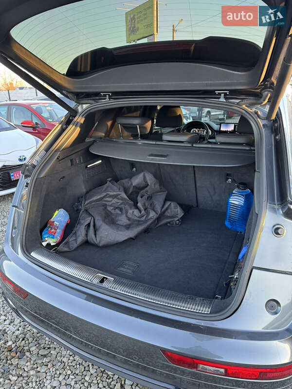 Внедорожник / Кроссовер Audi Q5 2020 в Ивано-Франковске фото 25 Внедорожник / Кроссовер Audi Q5 2020 в Ивано-Франковске