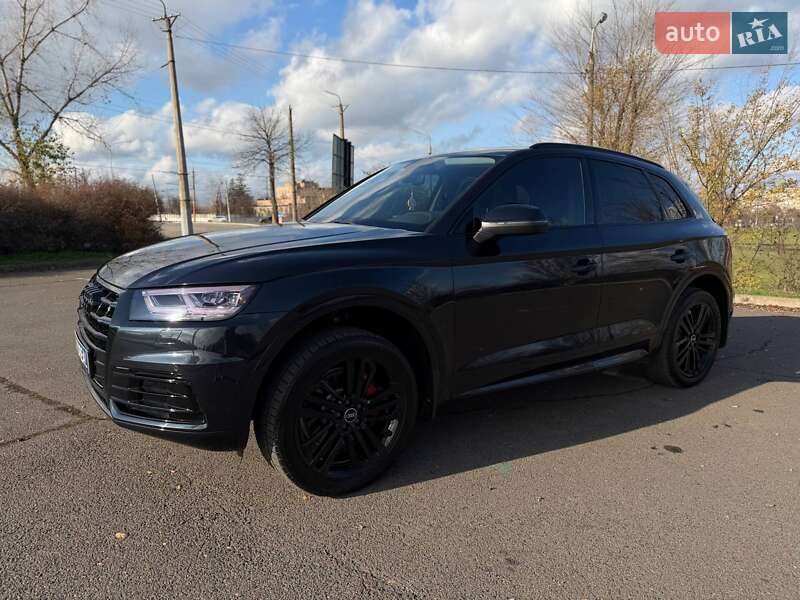 Позашляховик / Кросовер Audi Q5 2018 в Кривому Розі фото 25 Позашляховик / Кросовер Audi Q5 2018 в Кривому Розі