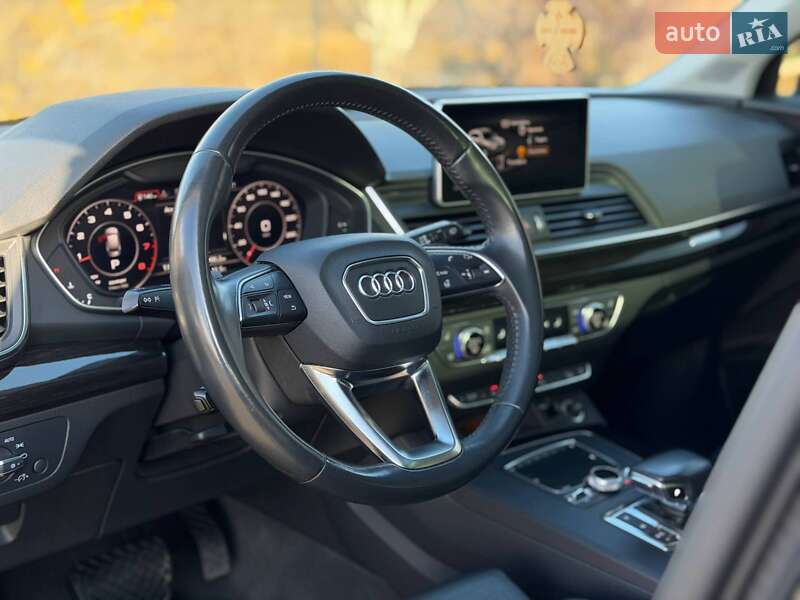 Позашляховик / Кросовер Audi Q5 2018 в Кривому Розі фото 45 Позашляховик / Кросовер Audi Q5 2018 в Кривому Розі