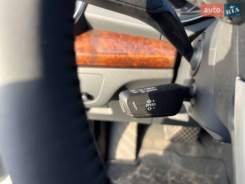 Позашляховик / Кросовер Audi Q5 2017 в Львові