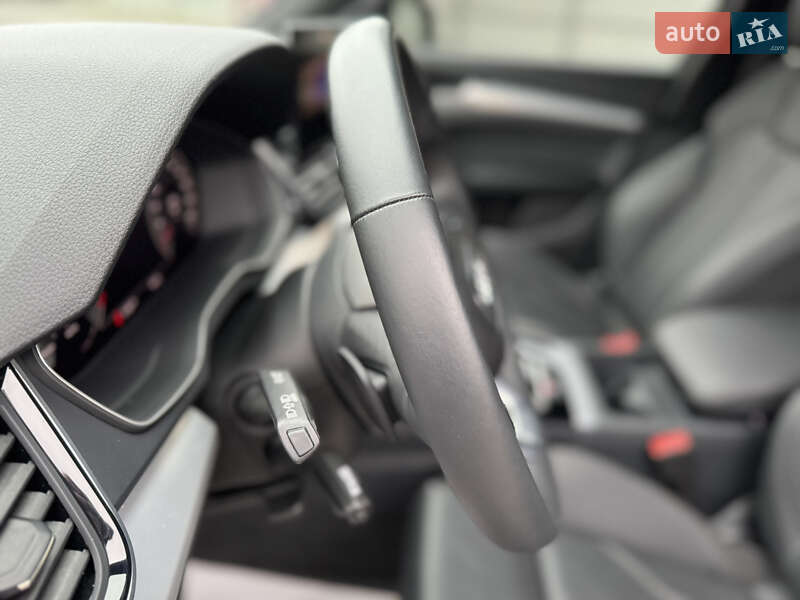 Позашляховик / Кросовер Audi Q5 2024 в Луцьку