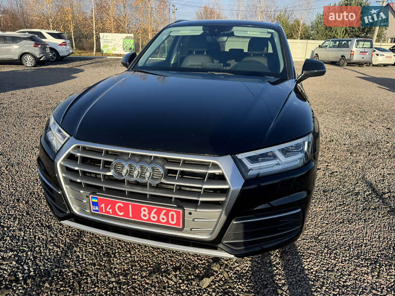Внедорожник / Кроссовер Audi Q5 2018 в Луцке