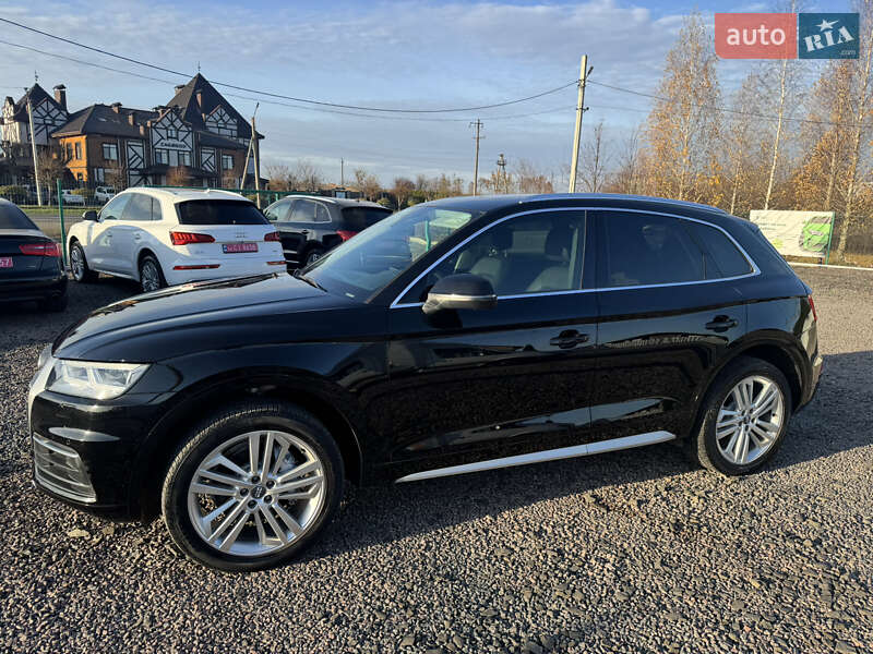 Внедорожник / Кроссовер Audi Q5 2018 в Луцке