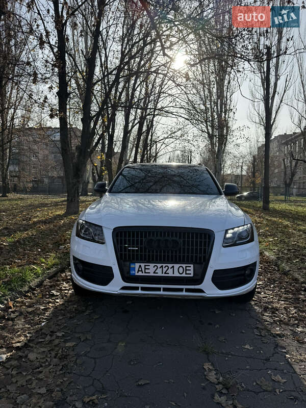 Внедорожник / Кроссовер Audi Q5 2012 в Кривом Роге