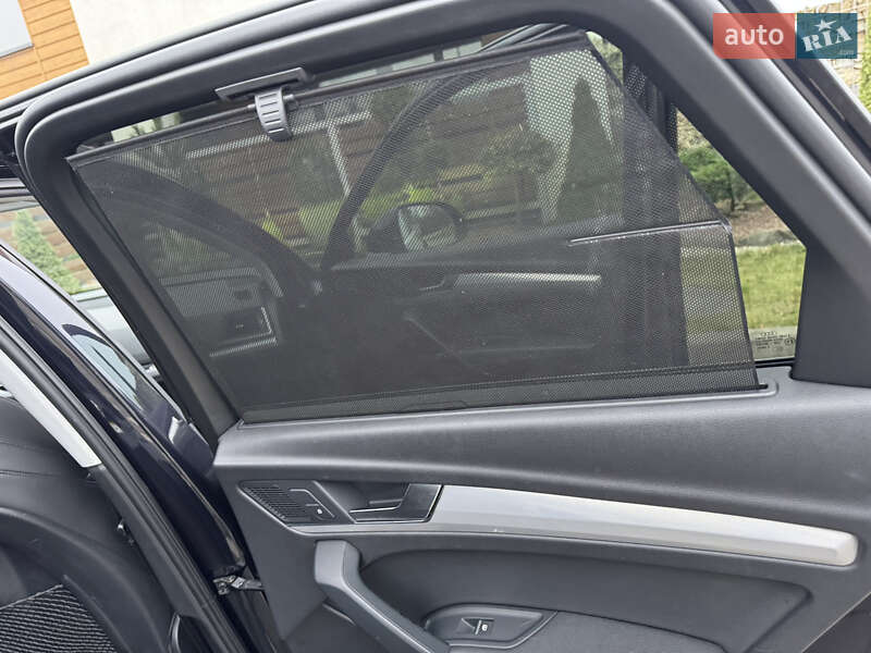 Позашляховик / Кросовер Audi Q5 2018 в Стрию