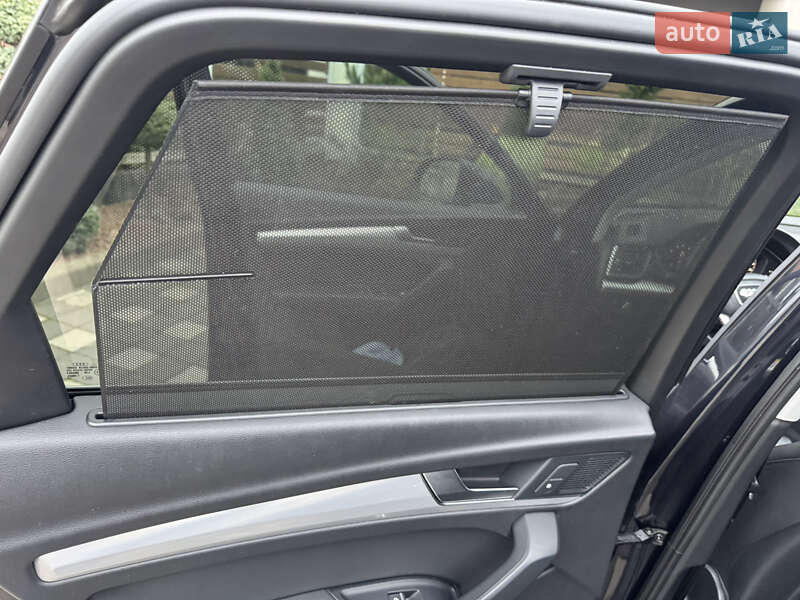 Позашляховик / Кросовер Audi Q5 2018 в Стрию