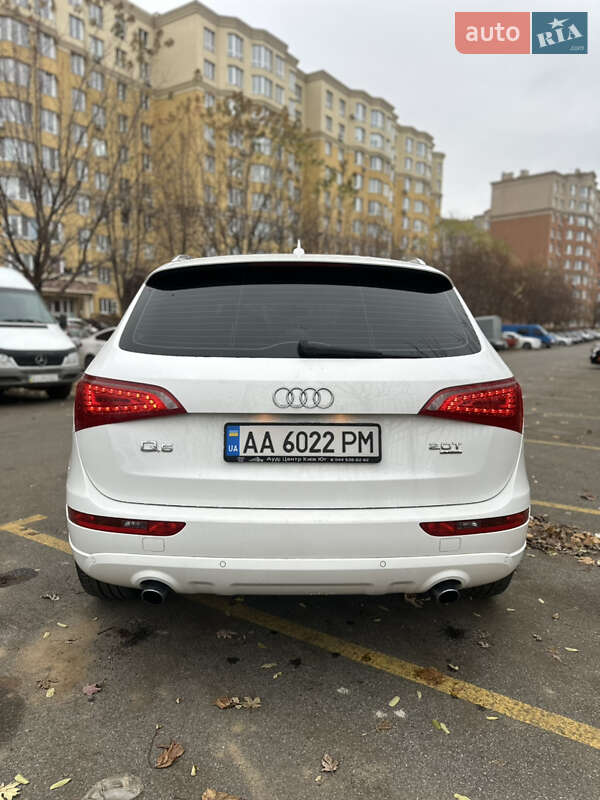Внедорожник / Кроссовер Audi Q5 2009 в Софиевской Борщаговке