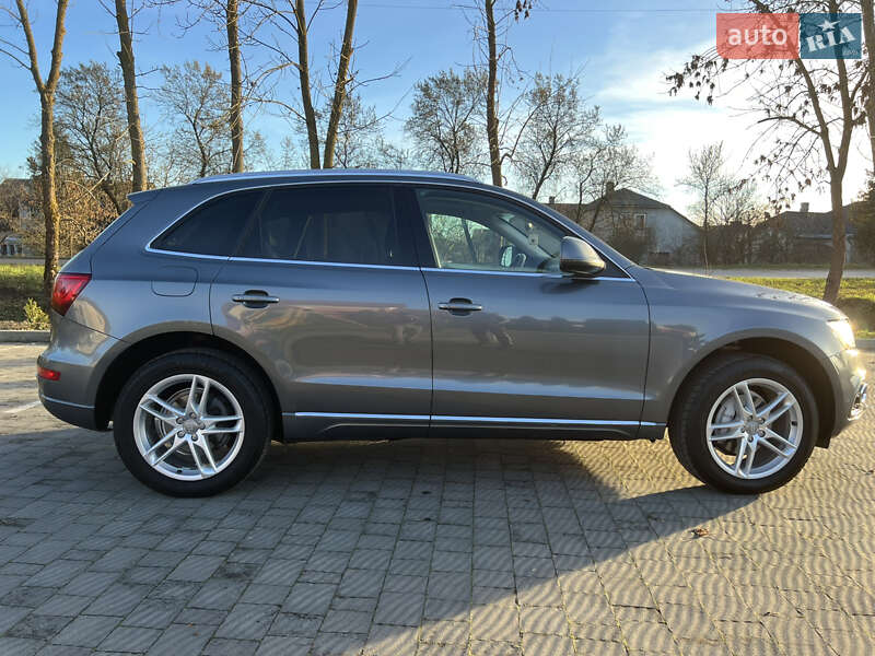 Позашляховик / Кросовер Audi Q5 2013 в Львові