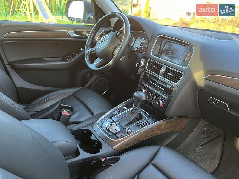 Позашляховик / Кросовер Audi Q5 2013 в Львові