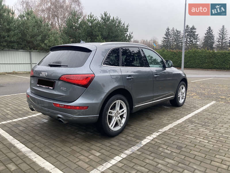 Позашляховик / Кросовер Audi Q5 2014 в Луцьку
