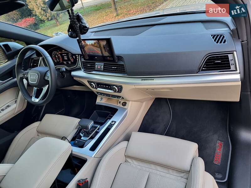 Внедорожник / Кроссовер Audi Q5 2024 в Запорожье