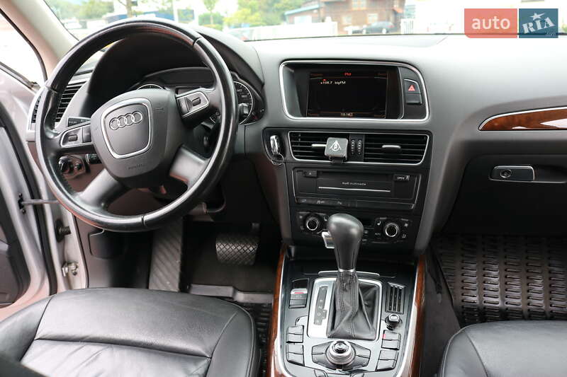 Позашляховик / Кросовер Audi Q5 2011 в Києві фото 13 Позашляховик / Кросовер Audi Q5 2011 в Києві