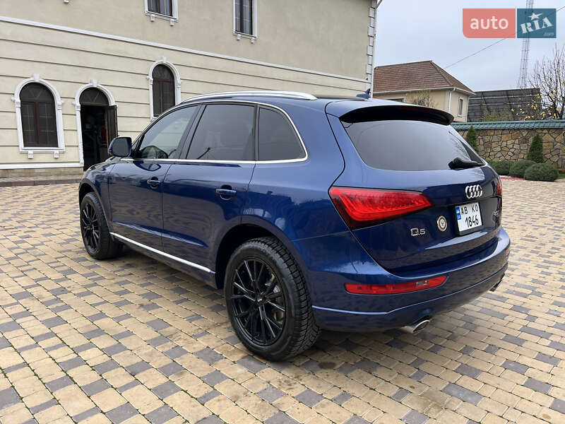 Внедорожник / Кроссовер Audi Q5 2014 в Могилев-Подольске