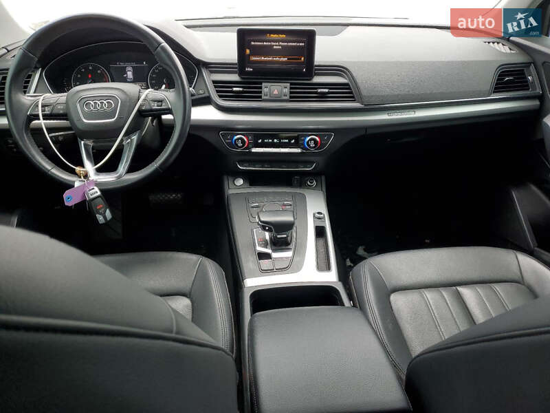 Внедорожник / Кроссовер Audi Q5 2019 в Львове фото 10 Внедорожник / Кроссовер Audi Q5 2019 в Львове