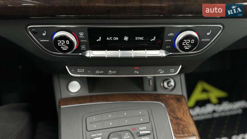 Позашляховик / Кросовер Audi Q5 2019 в Києві фото 30 Позашляховик / Кросовер Audi Q5 2019 в Києві