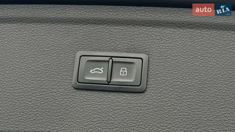 Позашляховик / Кросовер Audi Q5 2019 в Києві фото 42 Позашляховик / Кросовер Audi Q5 2019 в Києві