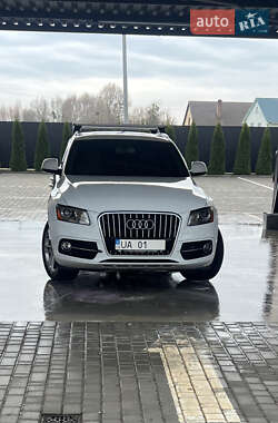 Внедорожник / Кроссовер Audi Q5 2016 в Звягеле
