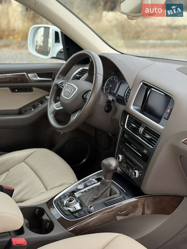 Позашляховик / Кросовер Audi Q5 2016 в Самборі фото 47 Позашляховик / Кросовер Audi Q5 2016 в Самборі