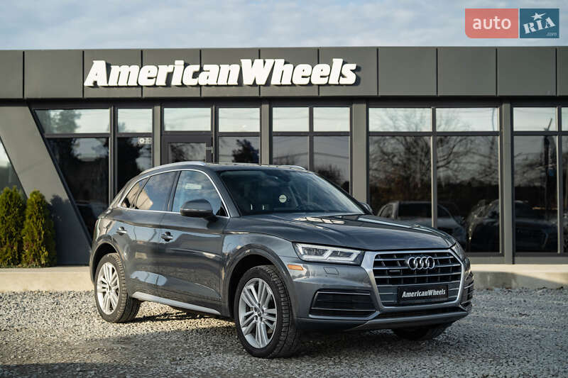 Позашляховик / Кросовер Audi Q5 2018 в Чернівцях