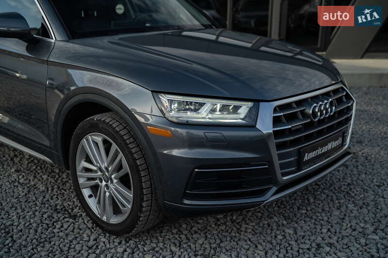 Позашляховик / Кросовер Audi Q5 2018 в Чернівцях