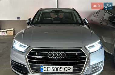 Позашляховик / Кросовер Audi Q5 2019 в Чернівцях