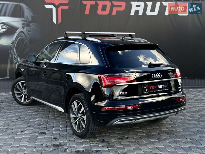 Позашляховик / Кросовер Audi Q5 2021 в Львові