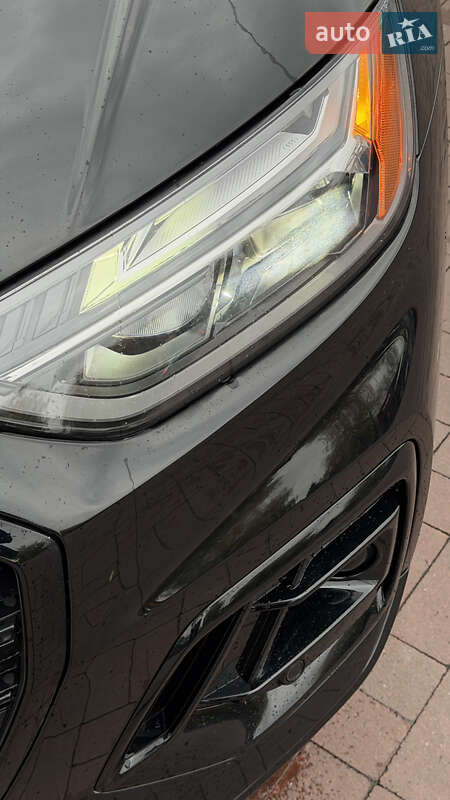 Позашляховик / Кросовер Audi Q5 2020 в Рівному