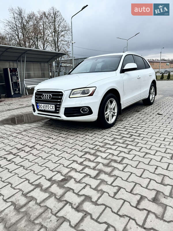 Позашляховик / Кросовер Audi Q5 2012 в Тернополі