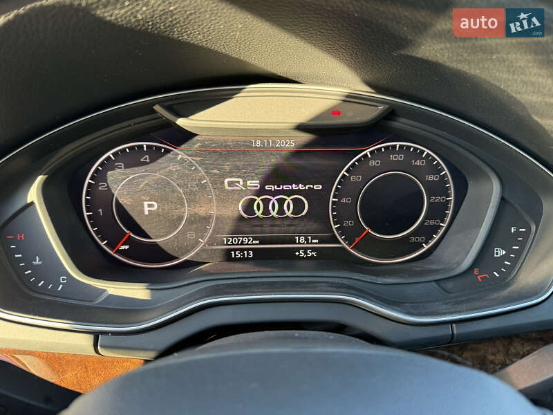 Позашляховик / Кросовер Audi Q5 2017 в Львові