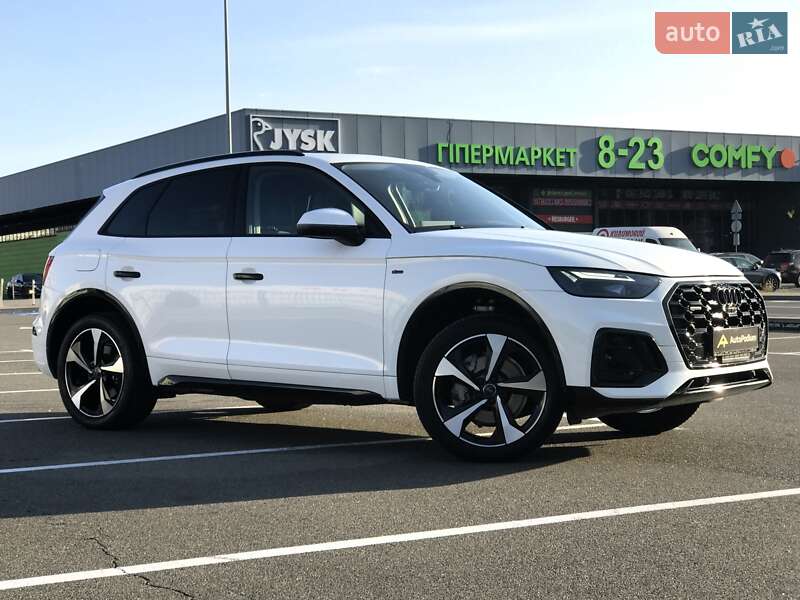Позашляховик / Кросовер Audi Q5 2022 в Києві фото 3 Позашляховик / Кросовер Audi Q5 2022 в Києві