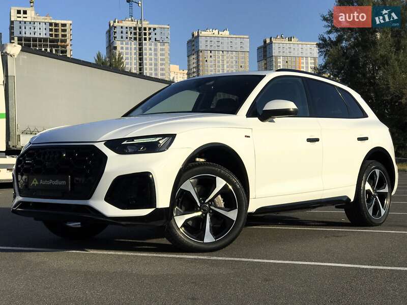 Позашляховик / Кросовер Audi Q5 2022 в Києві фото 10 Позашляховик / Кросовер Audi Q5 2022 в Києві