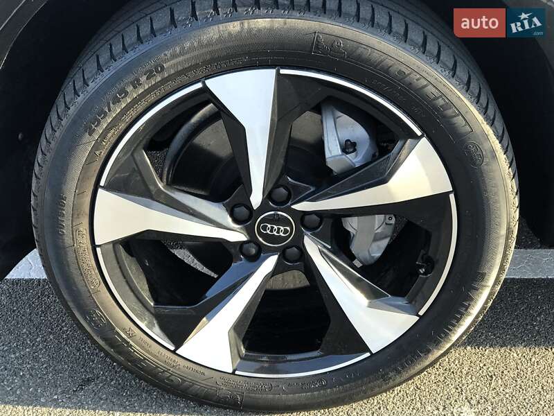 Позашляховик / Кросовер Audi Q5 2022 в Києві фото 20 Позашляховик / Кросовер Audi Q5 2022 в Києві