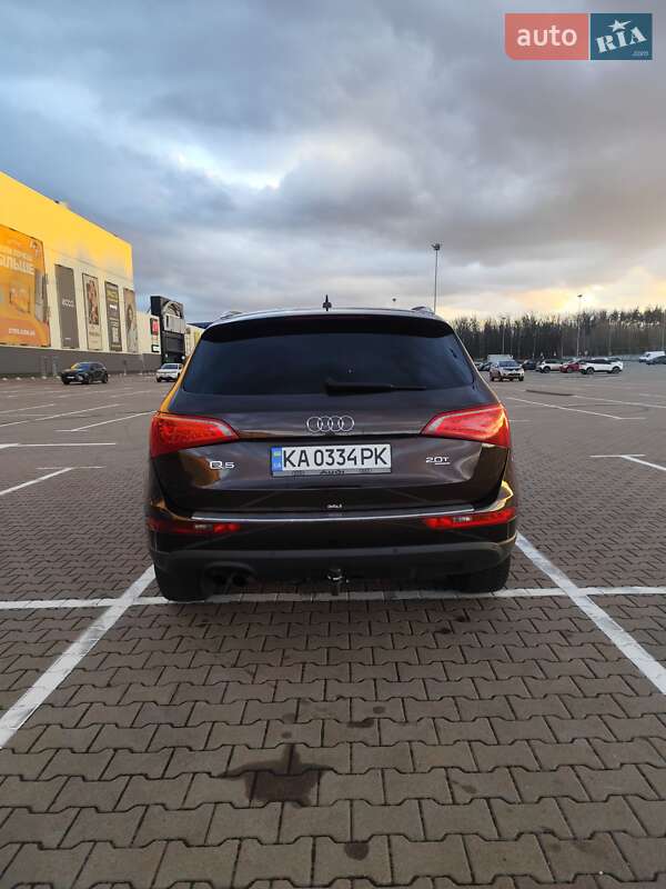 Позашляховик / Кросовер Audi Q5 2011 в Києві