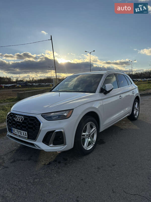 Позашляховик / Кросовер Audi Q5 2021 в Львові фото 13 Позашляховик / Кросовер Audi Q5 2021 в Львові