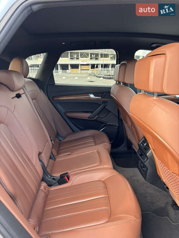 Позашляховик / Кросовер Audi Q5 2021 в Львові фото 19 Позашляховик / Кросовер Audi Q5 2021 в Львові