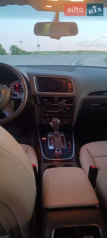 Внедорожник / Кроссовер Audi Q5 2011 в Львове фото 10 Внедорожник / Кроссовер Audi Q5 2011 в Львове