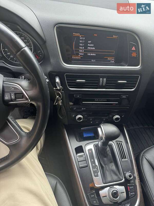 Внедорожник / Кроссовер Audi Q5 2015 в Львове