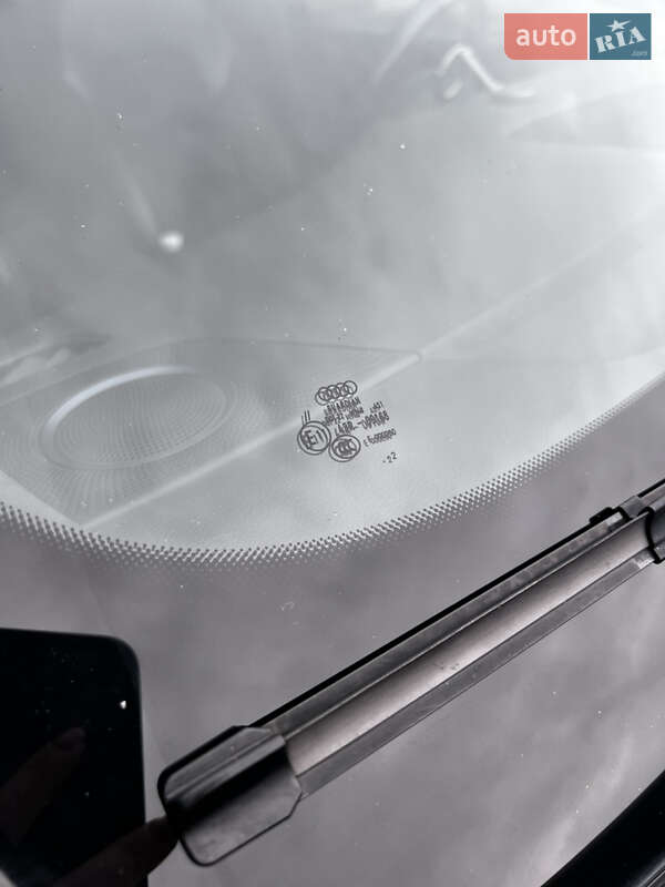 Позашляховик / Кросовер Audi Q5 2011 в Києві