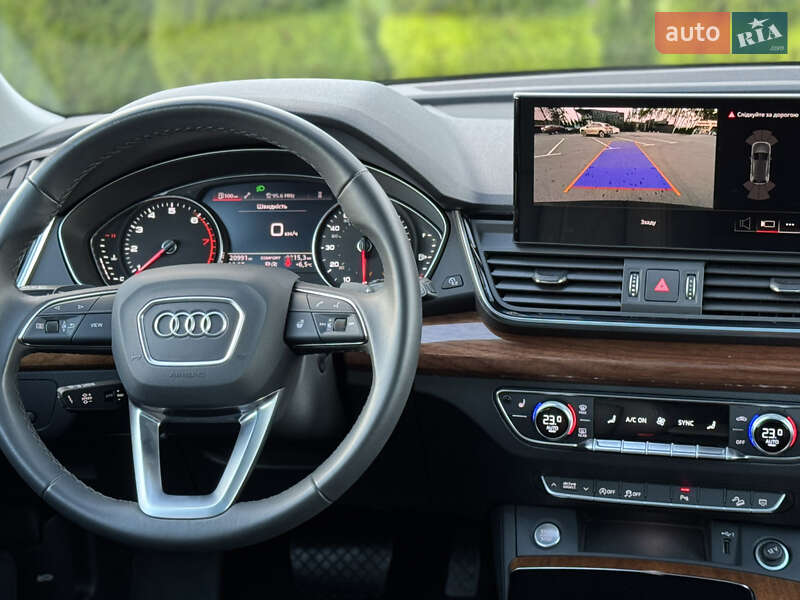Внедорожник / Кроссовер Audi Q5 2023 в Киеве