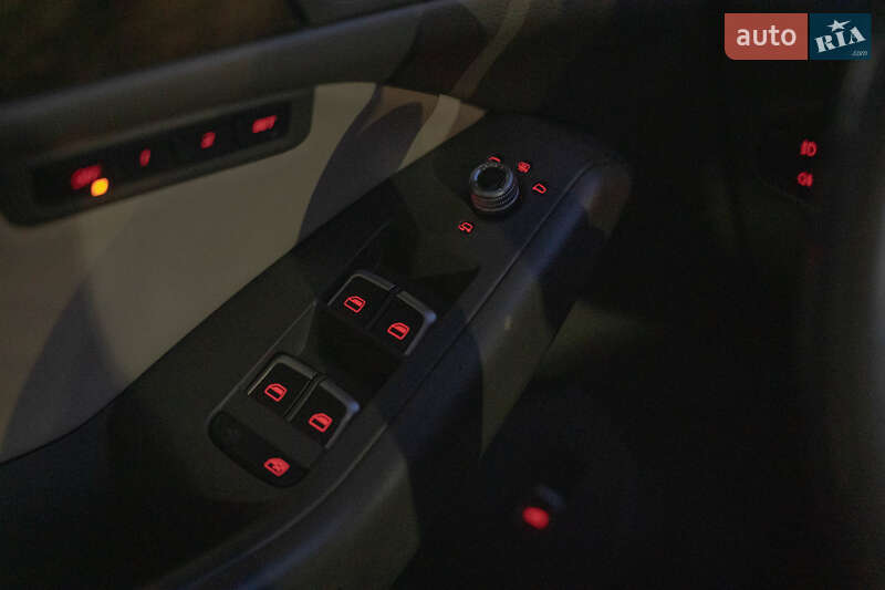 Внедорожник / Кроссовер Audi Q5 2016 в Черновцах